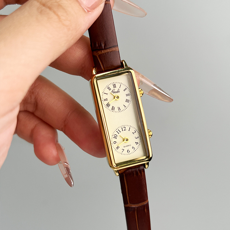 CQ549 새로운 레저 크리에이티브 듀얼 무브먼트 여성 - Luxury Watch Time 리뷰 및 가격